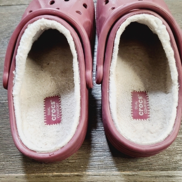Crocs Classic Sherpa Lined Burgundy Red Perforated Slide on Clog size 6 - Picture 11 of 11